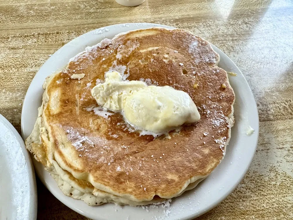 Powdered Sugar Pancakes with Butter