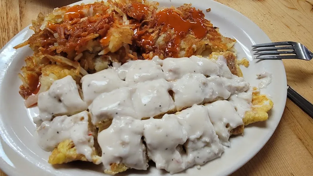 The Birdee Biscuit and Gravy Omelet